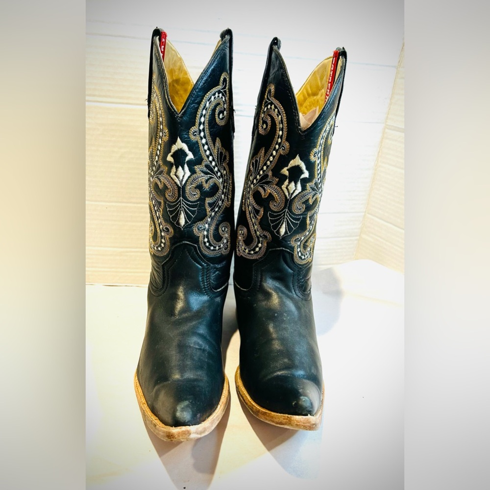 Vintage Men’s Black Leather Western Cowboy Boots 8.5, perfect for rodeo season! - Picture 5 of 10